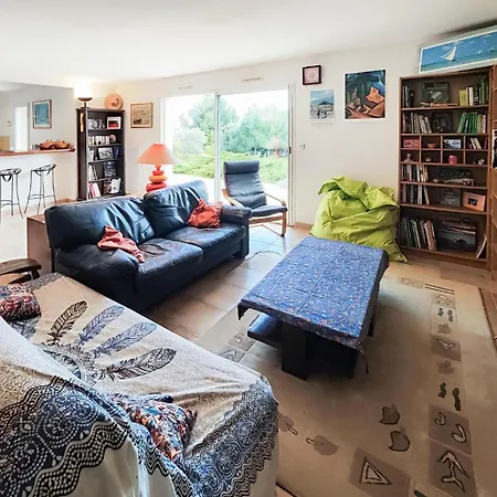 3 Bedroom Gorgeous In * Creissan